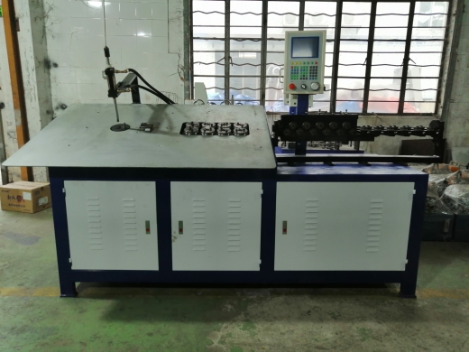 5-12數(shù)控折彎機